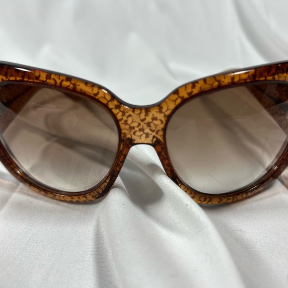 Bottega Veneta Brown Cat-Eye Sunglasses - Picture 2 of 4